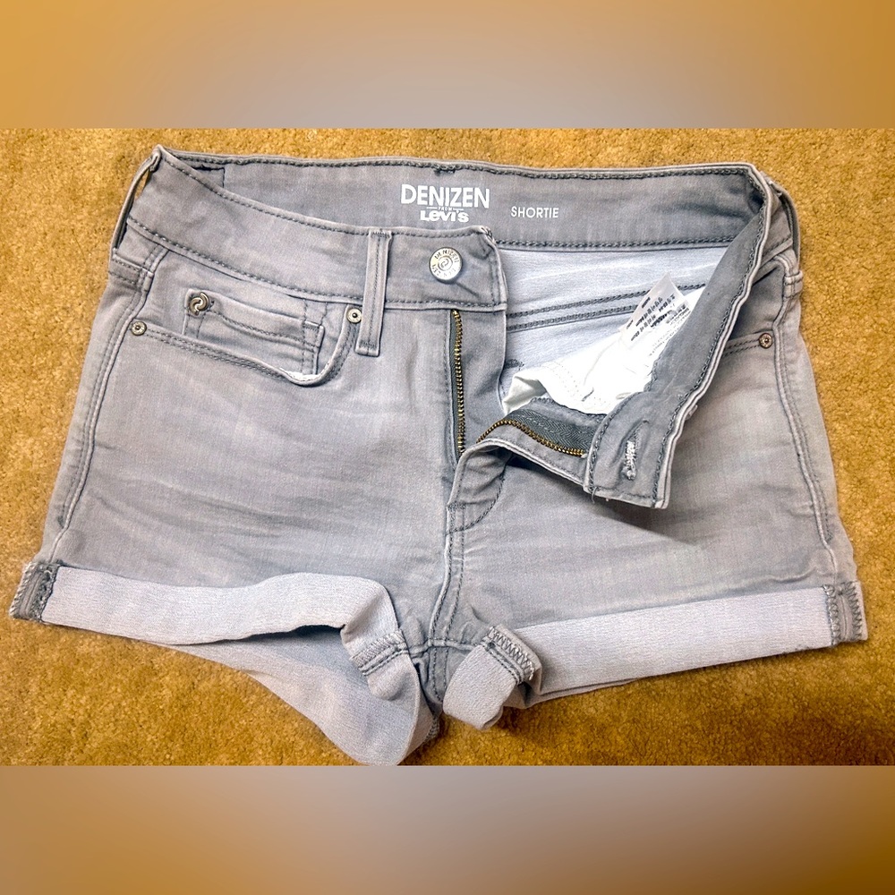 Denizen from Levi's Light Gray Jean Shorts